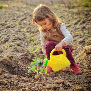 kind-met-gieter-shutterstock_vierk
